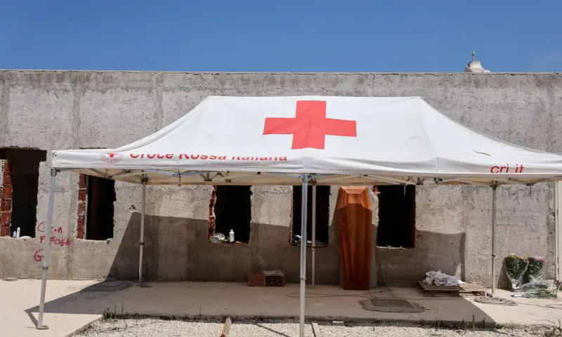 Hundreds feared missing or dead trying to cross the Mediterranean