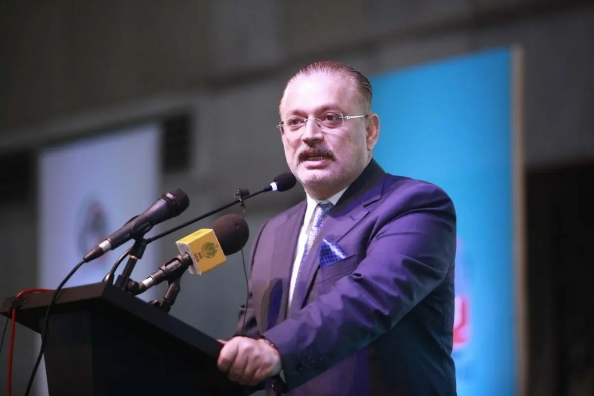 Sindh to launch judicial probe into Gul Plaza fire