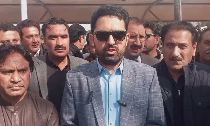 PTI ends SC sit-in after assurance on Imran Khan&rsquo;s medical report