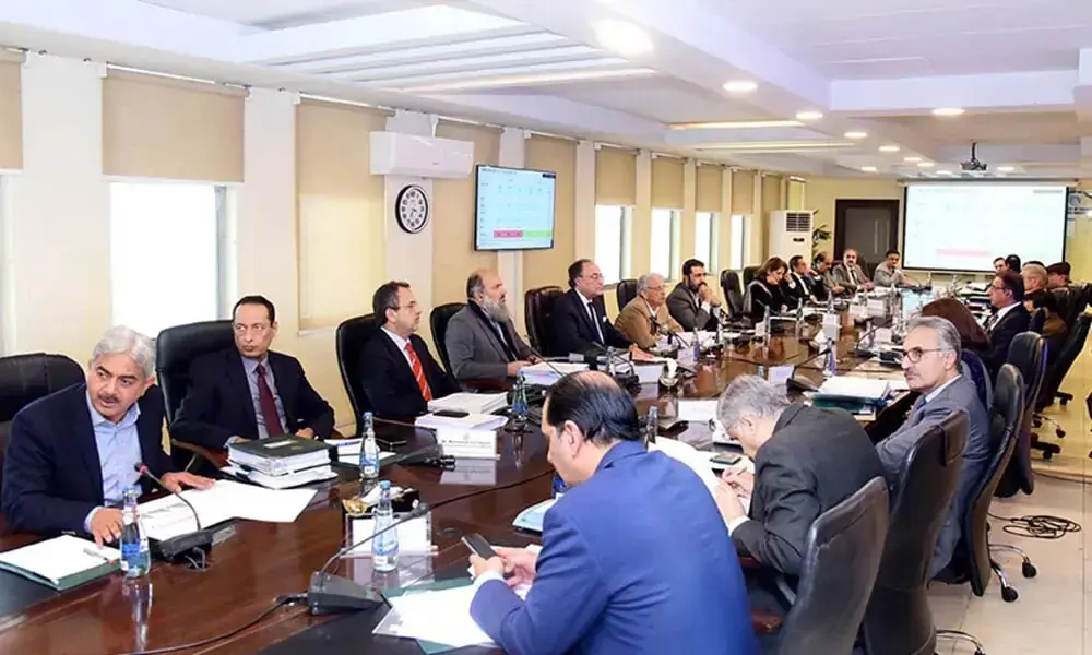 ECC defers ECP grant request, approves Rs1bn for scholarships, relief allocations