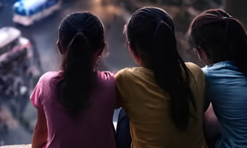 بھارت میں تین کم سن بہنوں کی خودکشی: میوزک گروپ &rsquo;کے پاپ&lsquo; کی وجہ سے جان دی