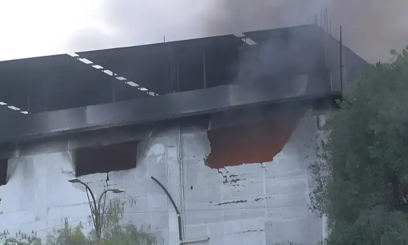 Fire at Karachi Export Processing Zone largely contained