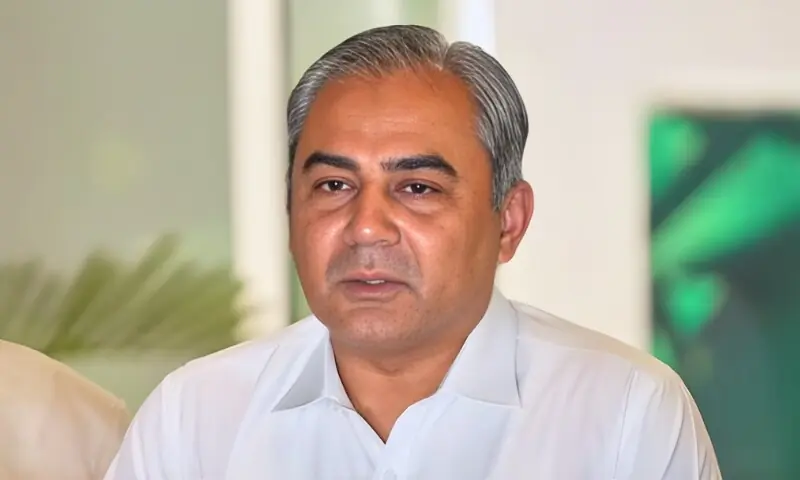 بیرسٹر گوہر سے کہا آپ اڈیالہ آجائیں سامنے معائنہ ہوجائے گا، لیکن وہ نہیں آئے: محسن نقوی