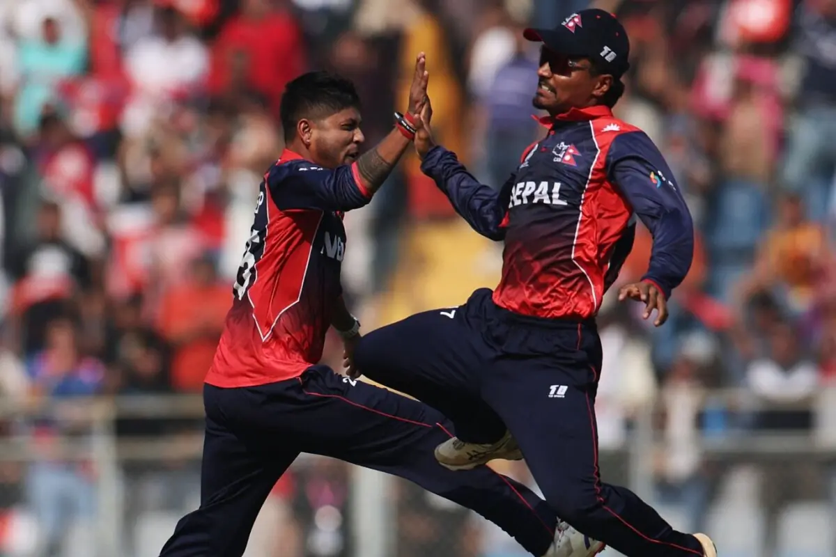 Nepal&rsquo;s Sandeep Lamichhane with teammate Rohit Paudel