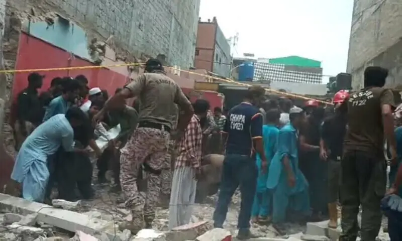 13 killed in Karachi building collapse after gas explosion
