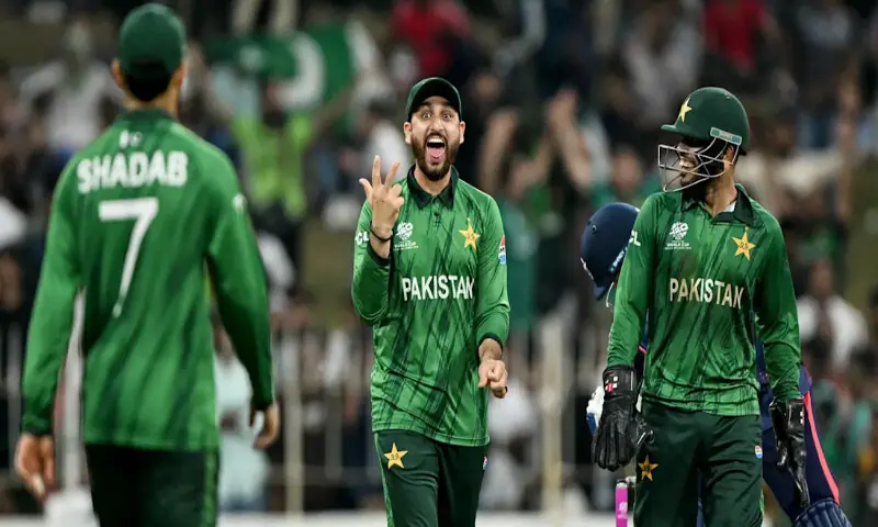 Pakistan take on New Zealand in Super Eights opener today