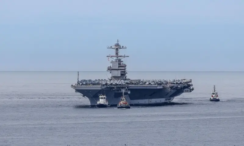 دنیا کا سب سے بڑا امریکی جنگی بحری جہاز جیرالڈ فورڈ بحیرہ روم میں داخل