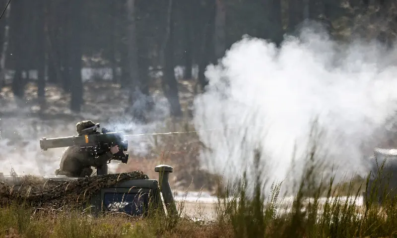 Iran agreed secret shoulder-fired missile deal with Russia, FT reports