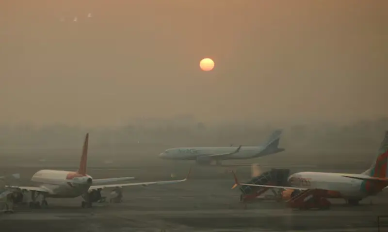 Seven killed in air ambulance crash in Jharkhand