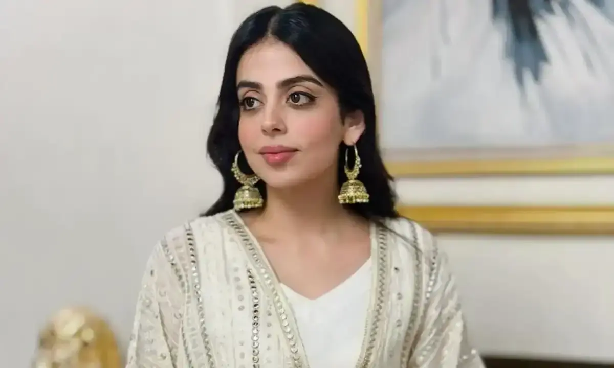 Yashma Gill says father stopped speaking to her after she joined showbiz