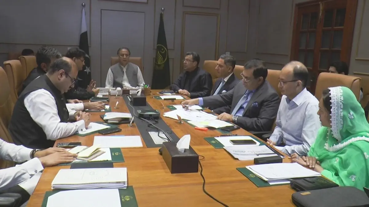 Punjab orders crackdown on petroleum hoarding ahead of Eid