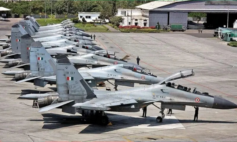 بھارتی طیاروں کی تباہی کی وجہ بھارت میں بننے والے انجن ہیں: بی بی سی رپورٹ