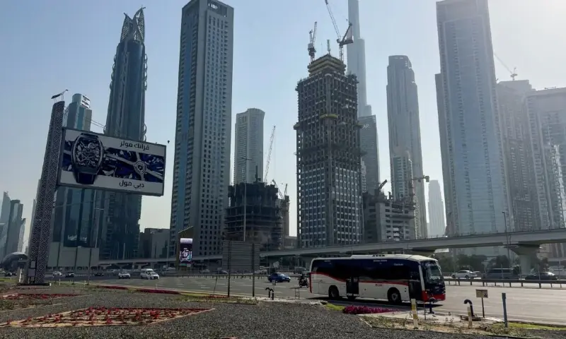 دبئی: انٹرسپشن کے دوران گرنے والے ملبے سے پاکستانی ڈرائیور جاں بحق