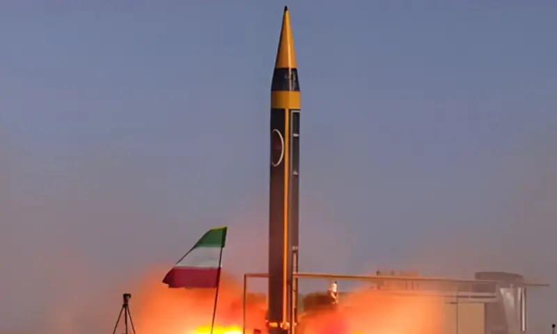 پاسدارانِ انقلاب کے حملے، خرم شہر اور فتاح میزائلوں سے اسرائیلی اہداف کو نشانہ بنایا