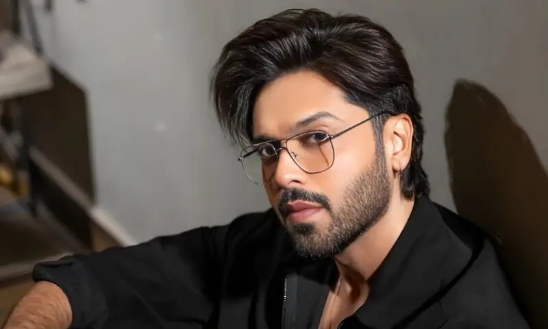 فہد مصطفیٰ کا تنقید کرنے والوں کو کرارا جواب، عتیقہ اوڈھو کو بھی آڑے ہاتھوں لے لیا