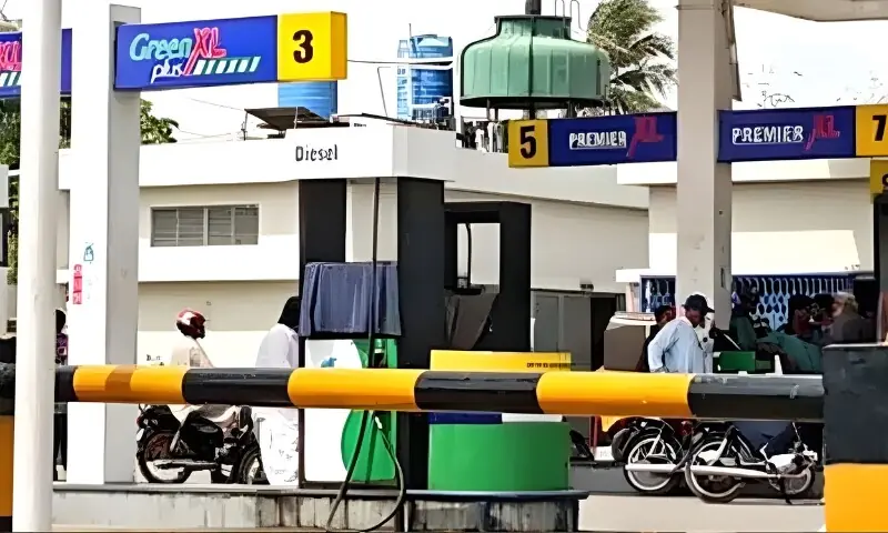 پیٹرولیم ڈیلرز نے 26 مارچ سے پیڑول پمپس بند کرنے کا اعلان کردیا