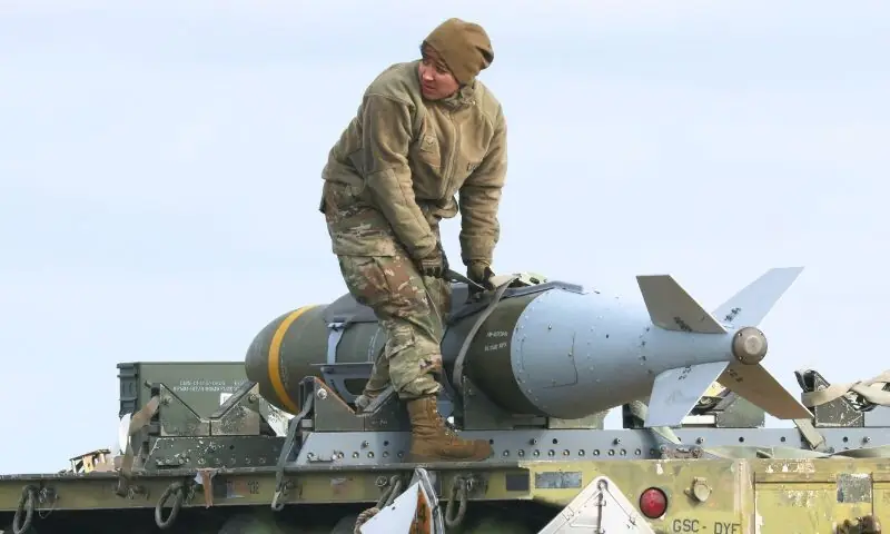 ایران کے خلاف حملے 3 ہفتوں تک جاری رکھیں گے: ترجمان اسرائیلی فوج