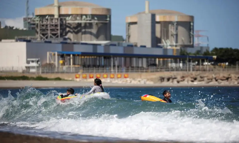 South Korea to lift coal cap, boost nuclear output amid Iran crisis