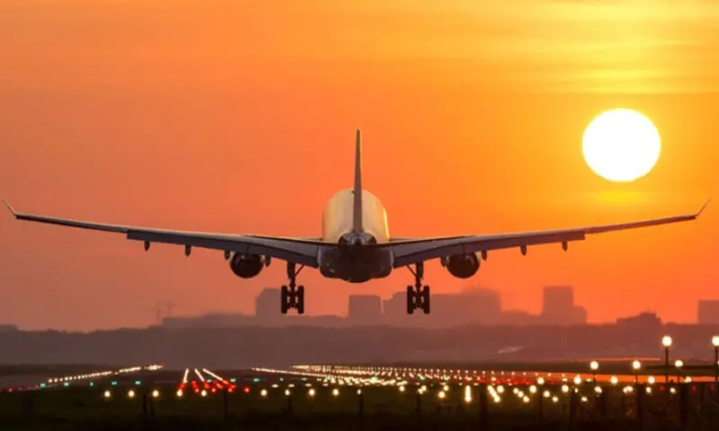 مشرقی وسطی جنگ: ملک بھر کے 8 بڑے ایئرپورٹس سے مزید 101 پروازیں منسوخ