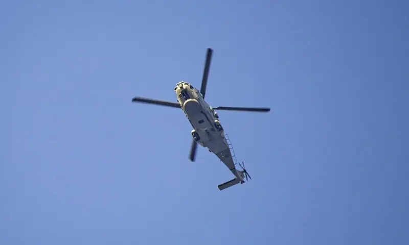 قطر میں ہیلی کاپٹر سمندر میں گر کر تباہ، عملے کی تلاش جاری