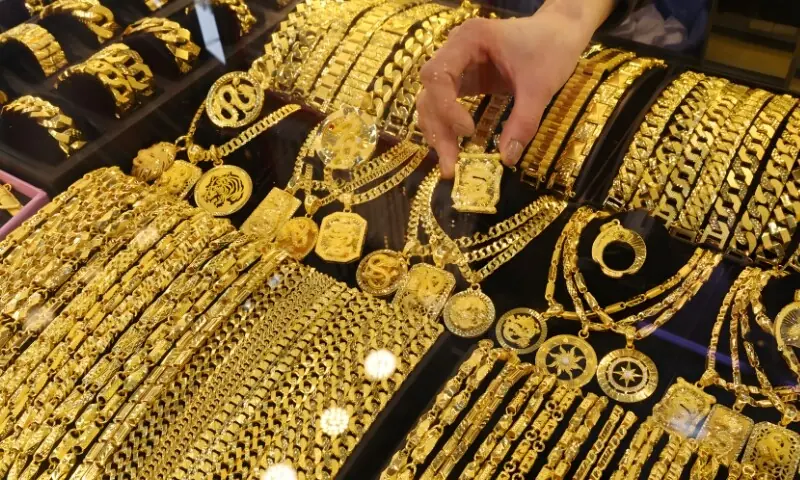 ایران جنگ پر ٹرمپ کے یوٹرن، کیا سونا خریدنا اب بھی محفوظ سرمایہ کاری ہے؟