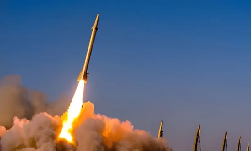 ایران کا اسرائیل میں آئل اسٹوریج اور اہم فوجی تنصیبات کو نشانہ بنانے کا دعویٰ