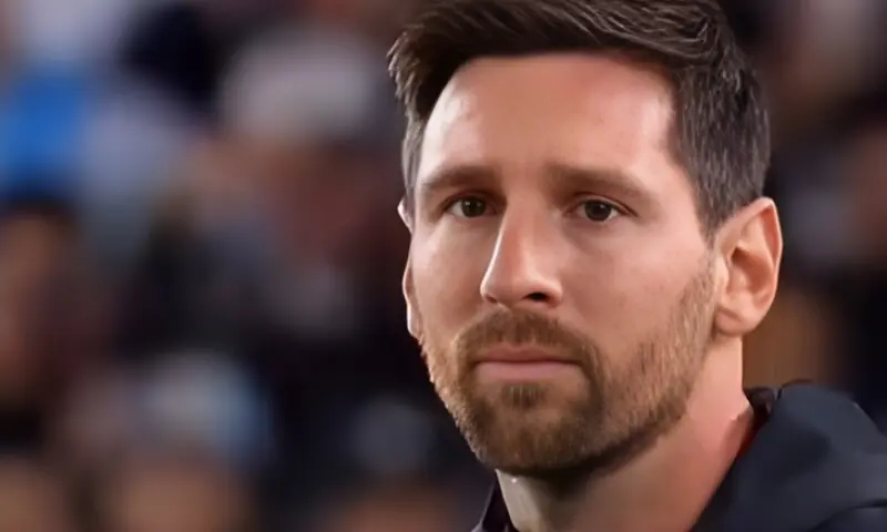 ارجنٹینا میں آخری میچ، لیونل میسی جذبات پر قابو نہ رکھ سکے