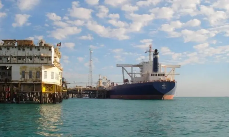 ایران نے عراق کو آبنائے ہرمز پر عائد پابندیوں سے مستثنیٰ قرار دے دیا