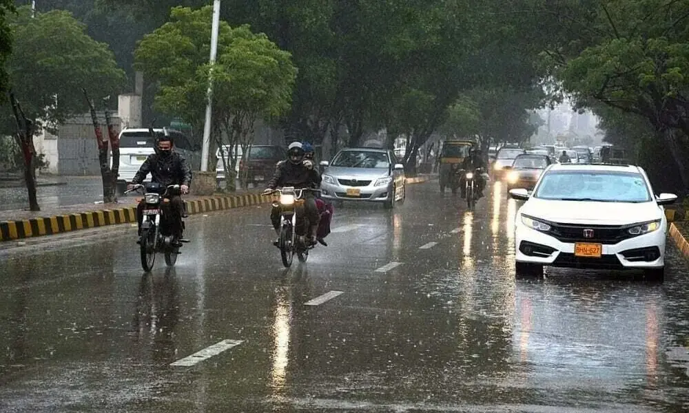 Rain to batter Karachi tonight, tomorrow: Met Office