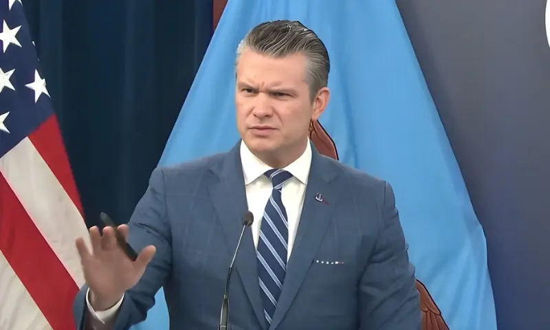 ’جیت گئے تھے تو سیزفائر کیوں کیا‘، سخت سوالات پر پیٹ ہیگسیتھ بھڑک گئے