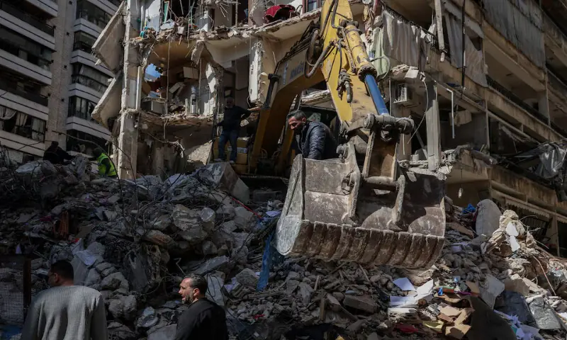 Israel strikes Lebanon, putting fragile ceasefire at risk