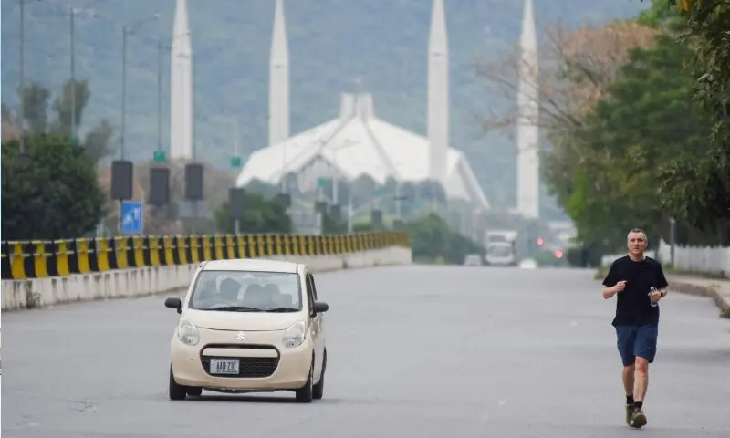 اسلام آباد مذاکرات: امریکی وفد کی آمد متوقع، شہر کی سڑکیں سنسان