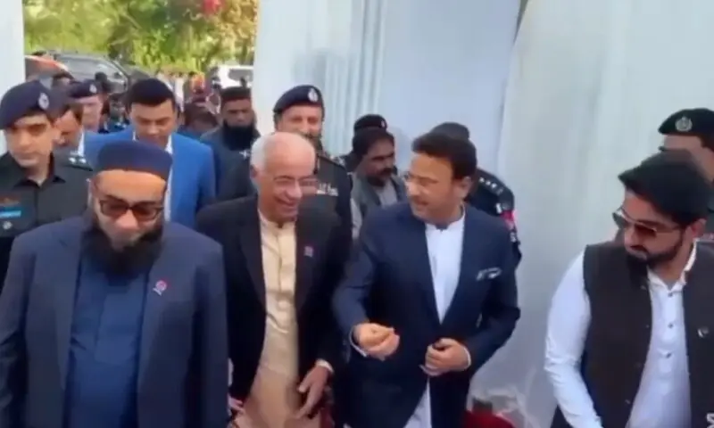 کراچی میں جدید کمانڈ اینڈ کنٹرول روم قائم، جرائم پیشہ گاڑیوں کی فوری شناخت ممکن