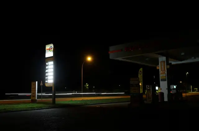 EU warns of prolonged energy shock, forced cuts if Iran war continues