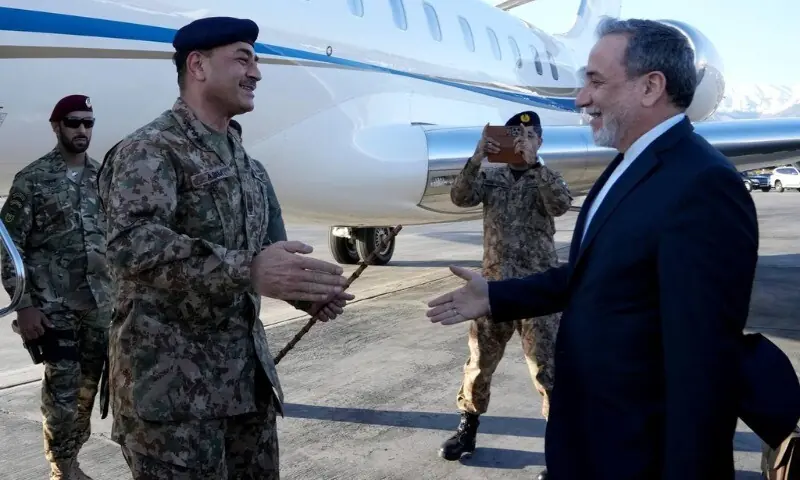 Field Marshal lands in Tehran for mediation push