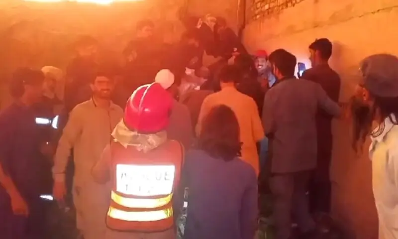 ہری پور: گیس پائپ لائن میں لگی آگ میں جھلس کر بچوں سمیت 8 افراد جاں بحق