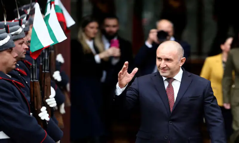 Bulgaria votes as pro-Russian former president leads the polls