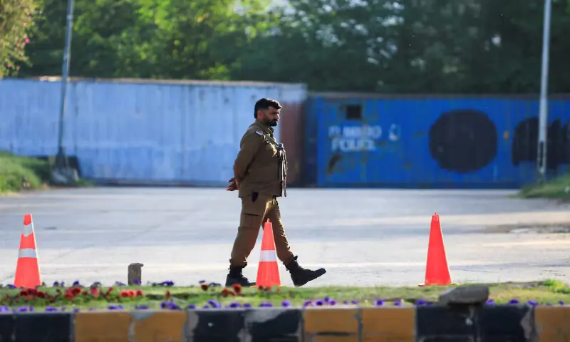 Uncertainty clouds US-Iran talks in Islamabad