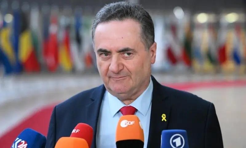 ایران کے خلاف دوبارہ جنگ شروع کرنے کیلئے امریکا کے جواب کا انتظار ہے: اسرائیلی وزیر دفاع