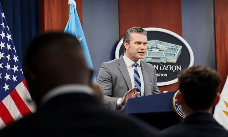 Pentagon chief: US blockade on Iran 'going global'