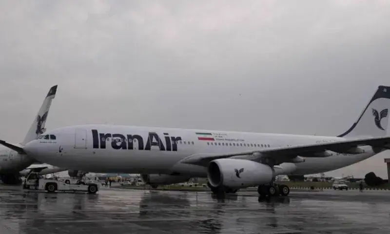Iran resumes international flights from Tehran after weeks-long halt