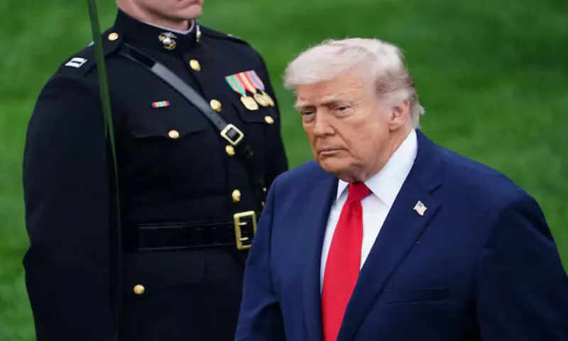 Trump approval sinks to new low as war drives cost-of-living concerns