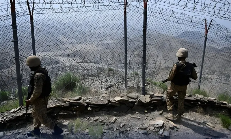 پاک افغان سرحد پر افغان طالبان کی بلا اشتعال جارحیت، پاک فوج کا بھرپور جواب