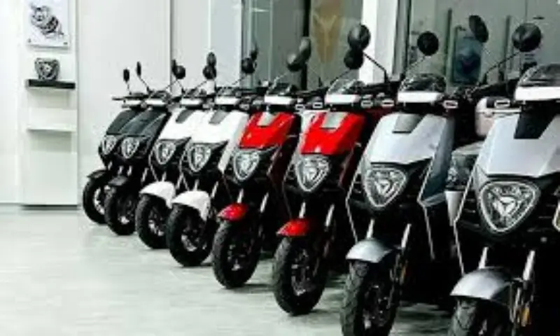 Electric bike demand surges in Pakistan after fuel price hike