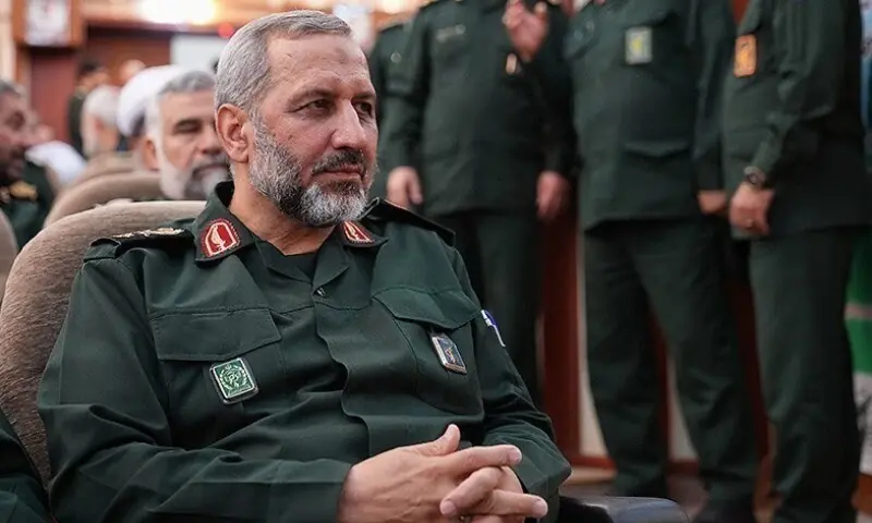 مزید حملے ہوئے تو امریکی اڈوں اور جنگی جہازوں کو نشانہ بنائیں گے: ایرانی فوج