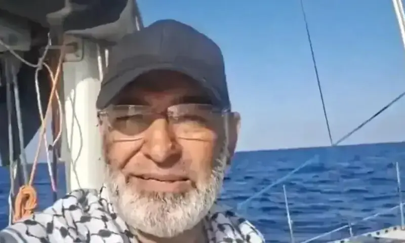 سینیٹر مشتاق احمد کو اسرائیلی فورسز کی غیر قانونی حراست کے بعد رہا کر دیا گیا، اسحاق ڈار