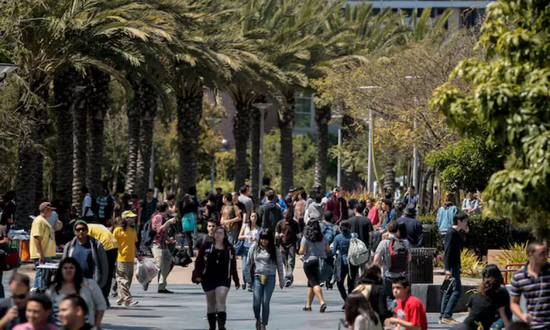 Hackers steal data from 9,000 schools via Canvas breach
