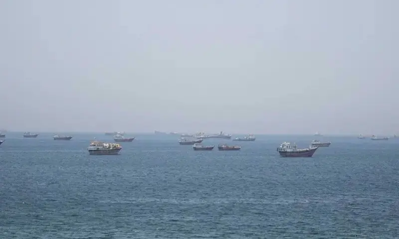Iranian MPs plan fees for shipping in Strait of Hormuz