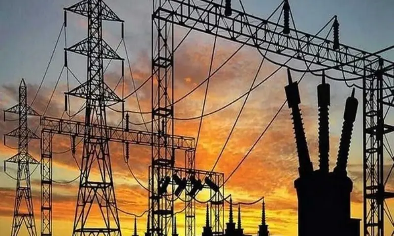 بجلی صارفین کے لیے خوشخبری، جون میں فیول ایڈجسٹمنٹ کا بوجھ ٹل گیا