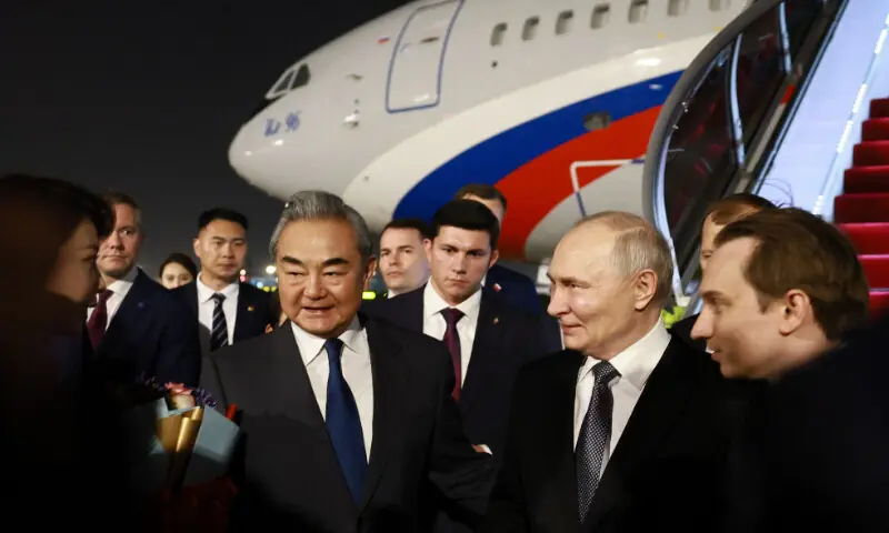 Putin lands in China for trip that aims to show unshakeable ties after Trump pomp